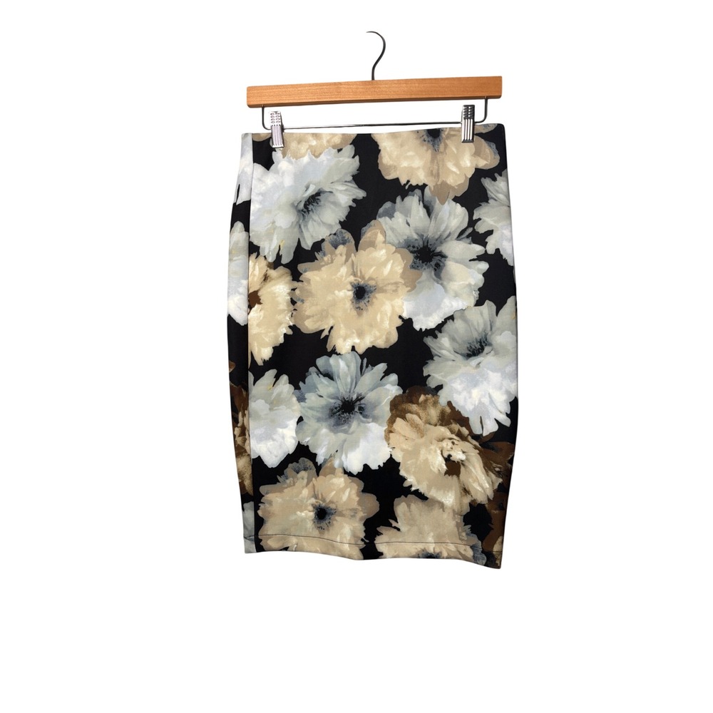 Tahari Pencil Skirt S Black Floral Exposed Zipper‎ Scuba Knee Length Office